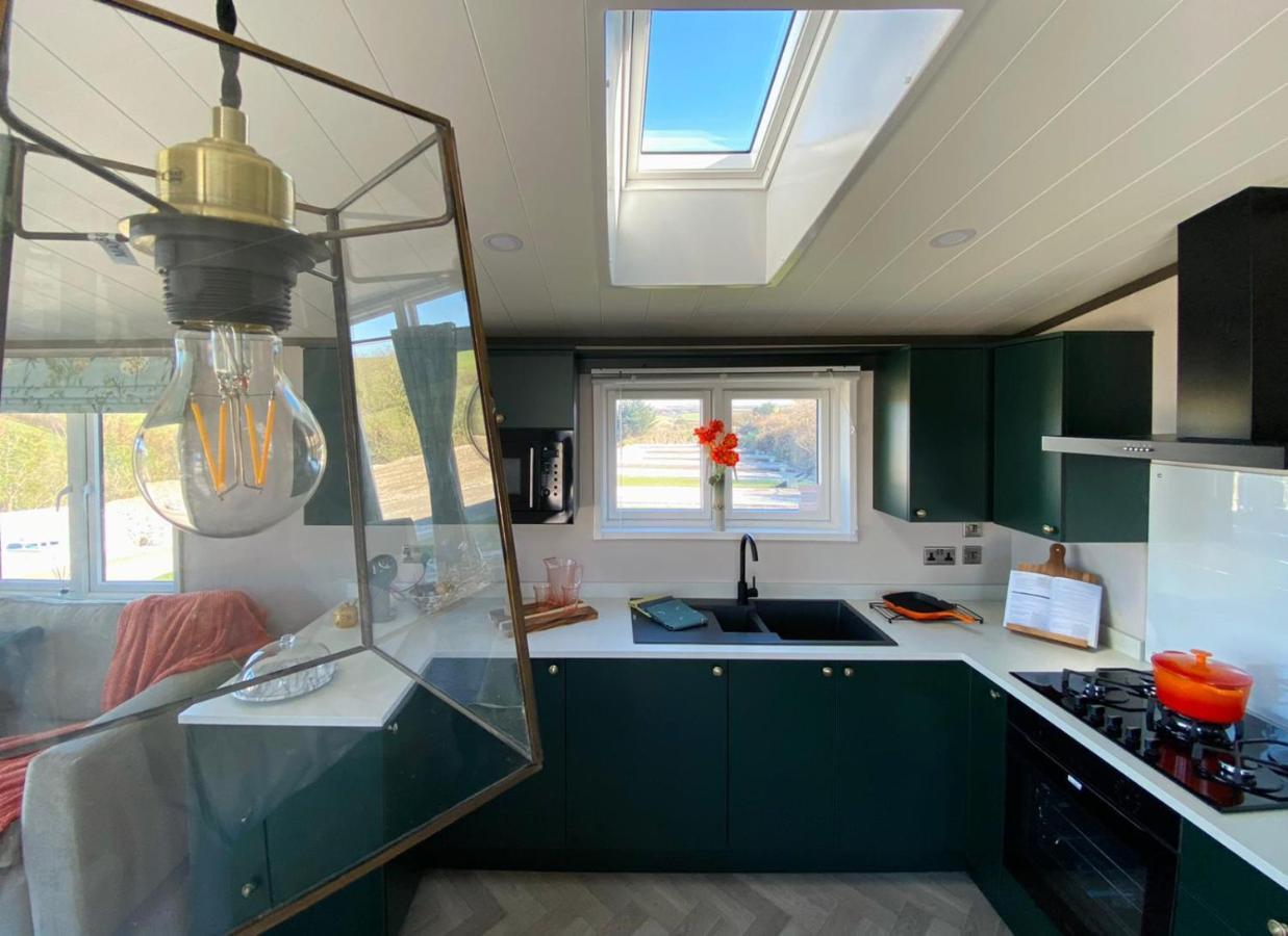 Mawgan Pads Padstow Apartment ภายนอก รูปภาพ